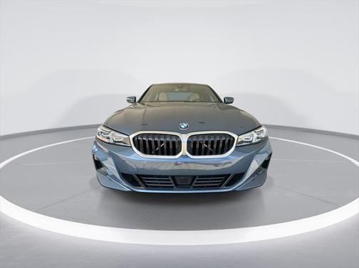 2025 BMW 330 i