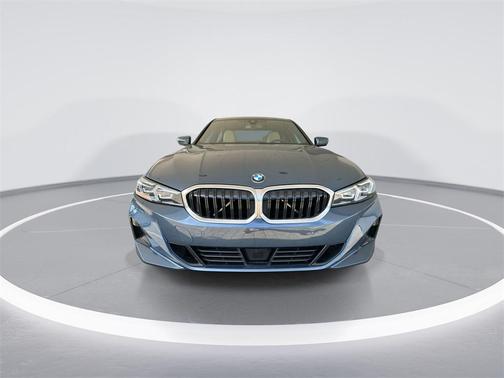 2025 BMW 330 i