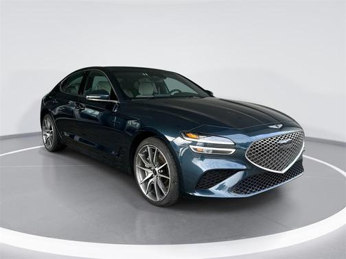 2024 Genesis G70 2.5T RWD