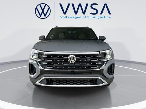 pure gray 2026 Volkswagen Atlas Cross Sport 2.0T SE w/Technology