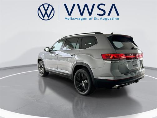 2026 Volkswagen Atlas 2.0T SE w/Technology 4MOTION