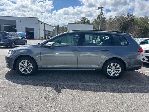 2017 Volkswagen Golf SportWagen TSI S
