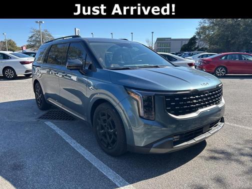 2025 Kia Carnival SX