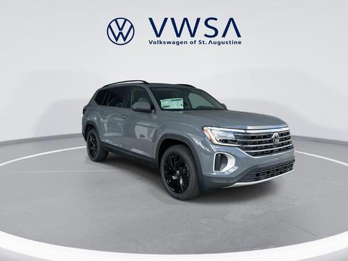 Pure Gray 2026 Volkswagen Atlas 2.0T SE w/Technology