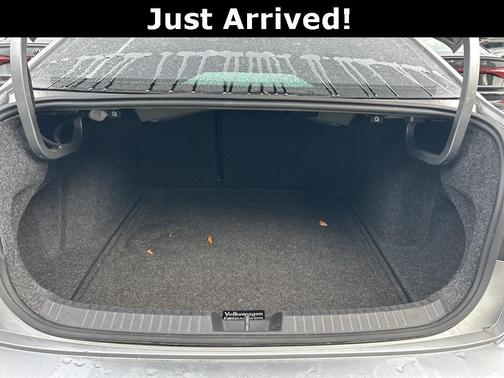 2020 Volkswagen Jetta 1.4T SEL Premium