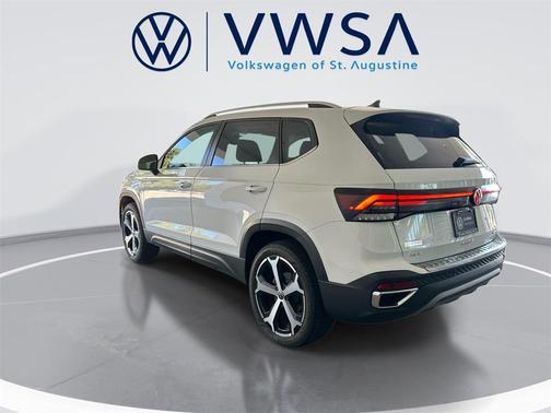2025 Volkswagen Taos 1.5T SEL