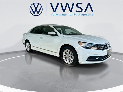 2016 Volkswagen Passat 1.8T S