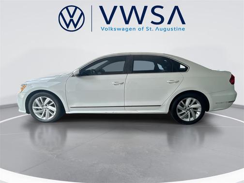 2016 Volkswagen Passat 1.8T SE