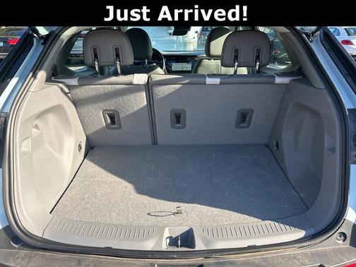 2023 Chevrolet Bolt EUV FWD Premier