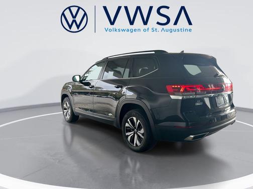 2024 Volkswagen Atlas 2.0T SE