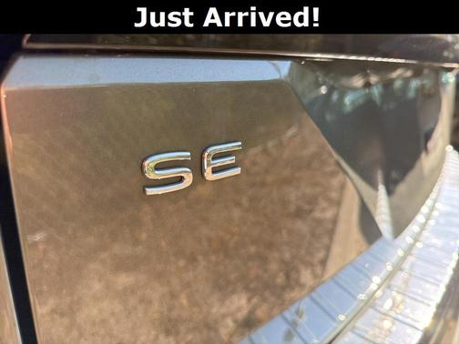 2024 Volkswagen Atlas 2.0T SE w/Technology 4MOTION