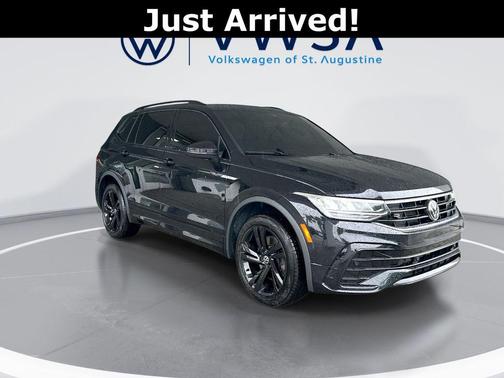 2024 Volkswagen Tiguan 2.0T SE R-Line Black