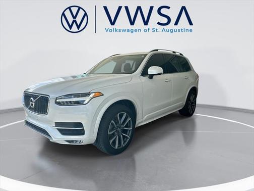 2019 Volvo XC90 T6 Momentum