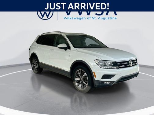 Pure White 2018 Volkswagen Tiguan 2.0T SEL