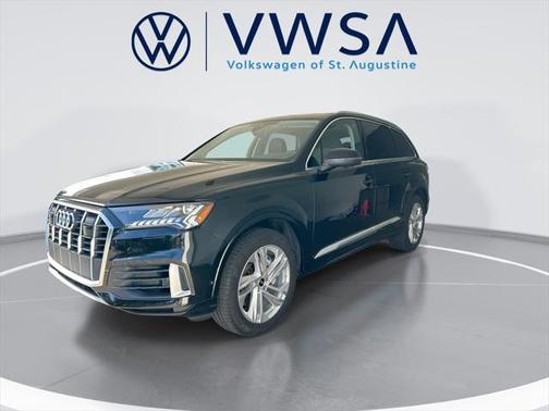 2024 Audi Q7 55 Premium Plus