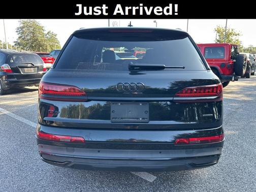 2023 Audi Q7 55 Prestige