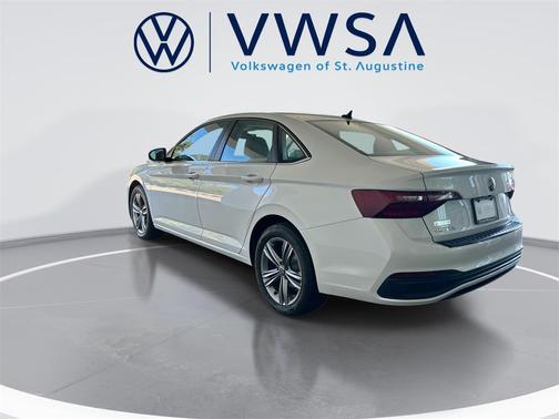 2022 Volkswagen Jetta 1.5T SE
