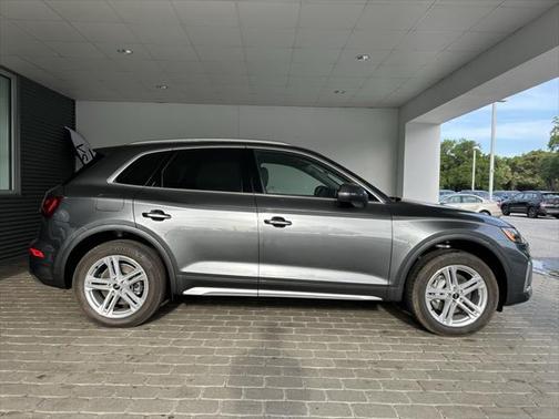 2024 Audi Q5 55 S line Premium Plus