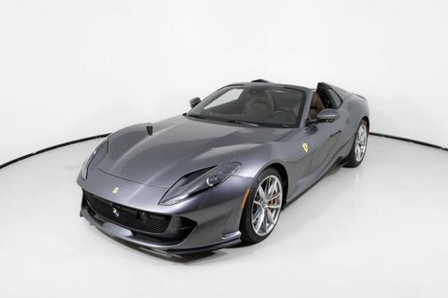 2021 Ferrari 812 GTS 