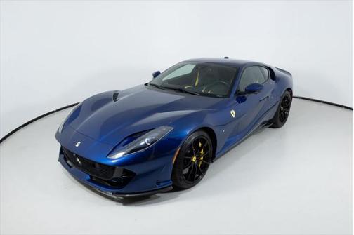 2020 Ferrari 812 Superfast Base