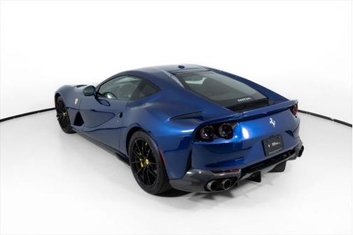 2020 Ferrari 812 Superfast Base