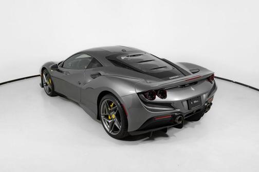 2022 Ferrari F8 Tributo Base