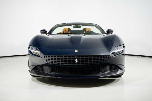 2024 Ferrari Roma Spider Base