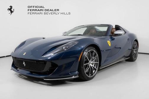 2021 Ferrari 812 GTS Base