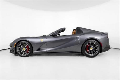 2022 Ferrari 812 GTS
