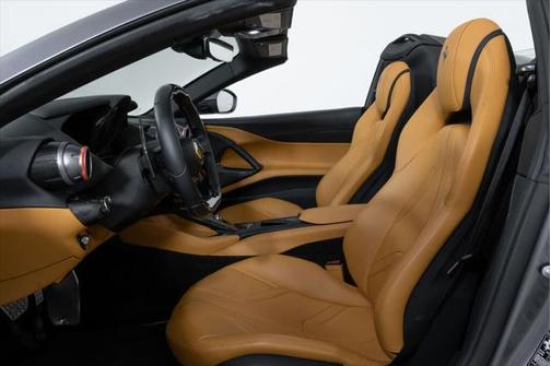 2022 Ferrari 812 GTS