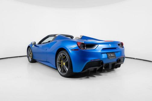 2018 Ferrari 488 Spider Base