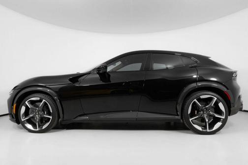 2024 Ferrari Purosangue 