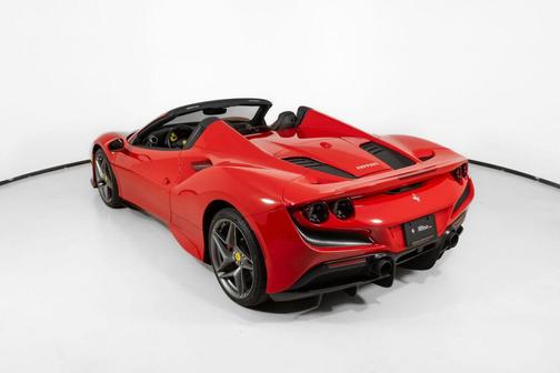 2022 Ferrari F8 Spider 
