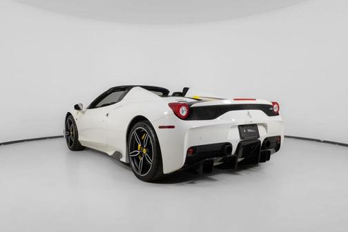 Bianco Avus 2015 Ferrari 458 Speciale Base