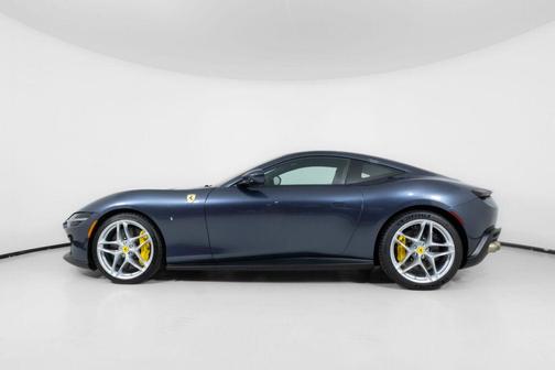 2021 Ferrari Roma Base