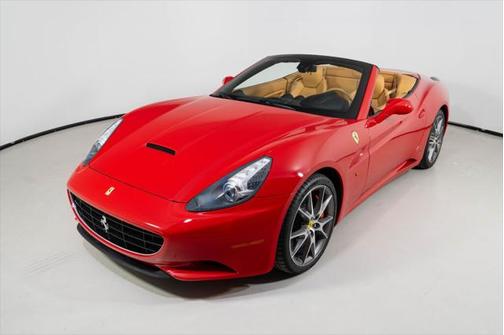 2013 Ferrari California Base