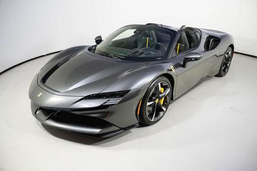 2022 Ferrari SF90 Spider 