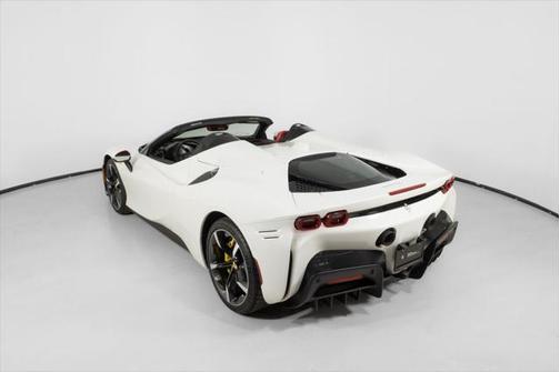 2024 Ferrari SF90 Spider