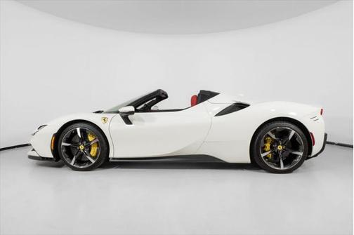 2024 Ferrari SF90 Spider