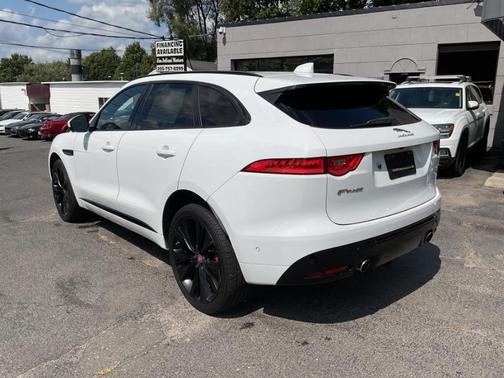 2019 Jaguar F-PACE S