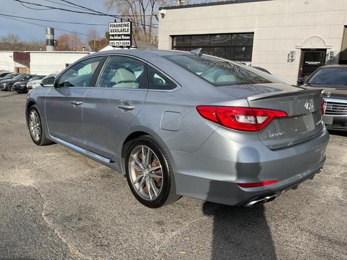 2017 Hyundai SONATA Sport 2.0T