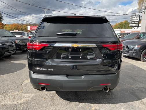 2022 Chevrolet Traverse LT Cloth