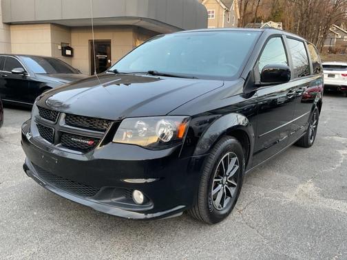 2016 Dodge Grand Caravan R/T