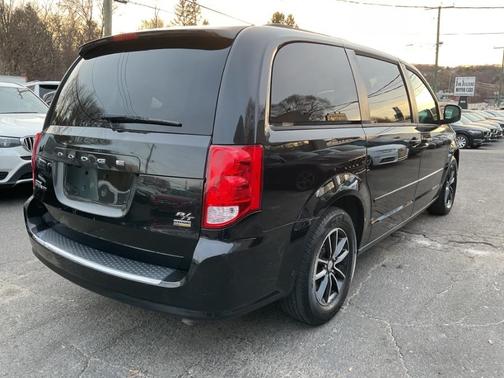 2016 Dodge Grand Caravan R/T