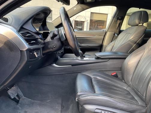 2018 BMW X6 xDrive35i