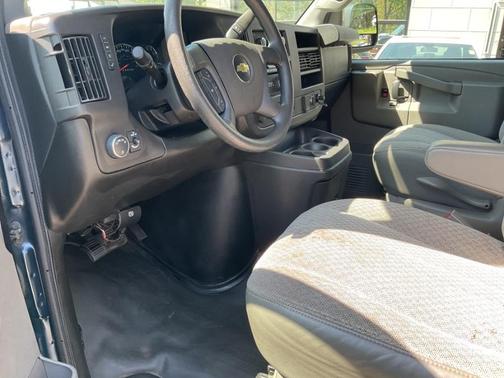Kinetic Blue Metallic 2020 Chevrolet Express 3500 RWD 3500 Regular Wheelbase WT