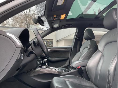 2017 Audi SQ5 3.0T Premium Plus