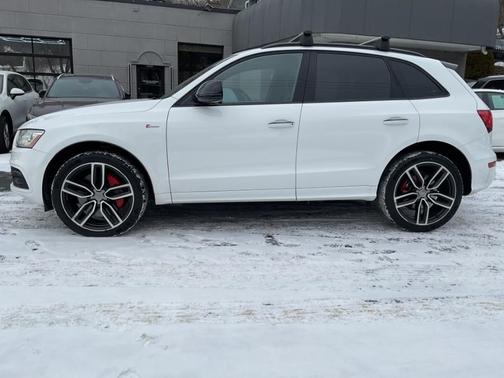 2017 Audi SQ5 3.0T Premium Plus