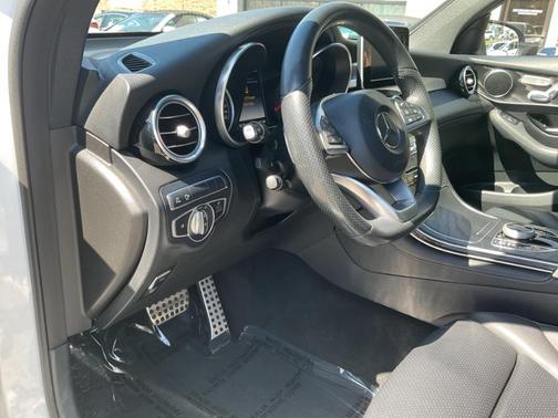White 2018 Mercedes-Benz GLC 300 4MATIC Coupe
