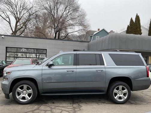 2019 Chevrolet Suburban LT